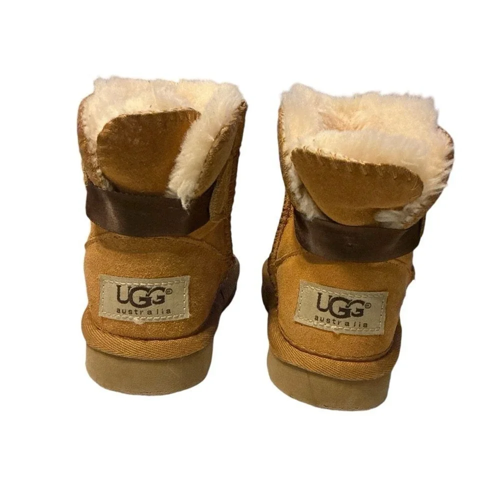 UGG‎ leather boots infant size 21